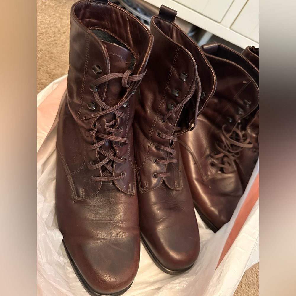 Santana Brown Leather Boots